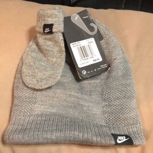 Brand new nike hat and gloves .
